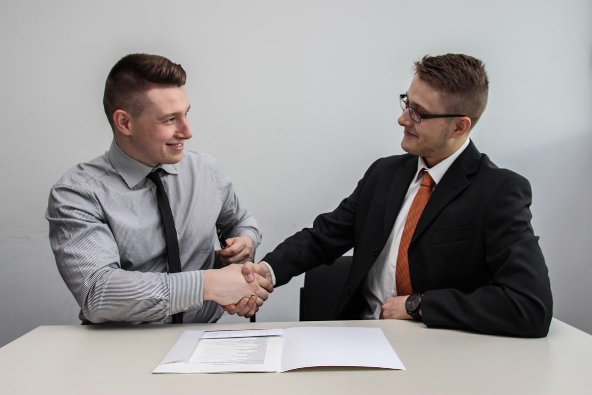 How to Write Service Pages That Generate Leads and Enquiries