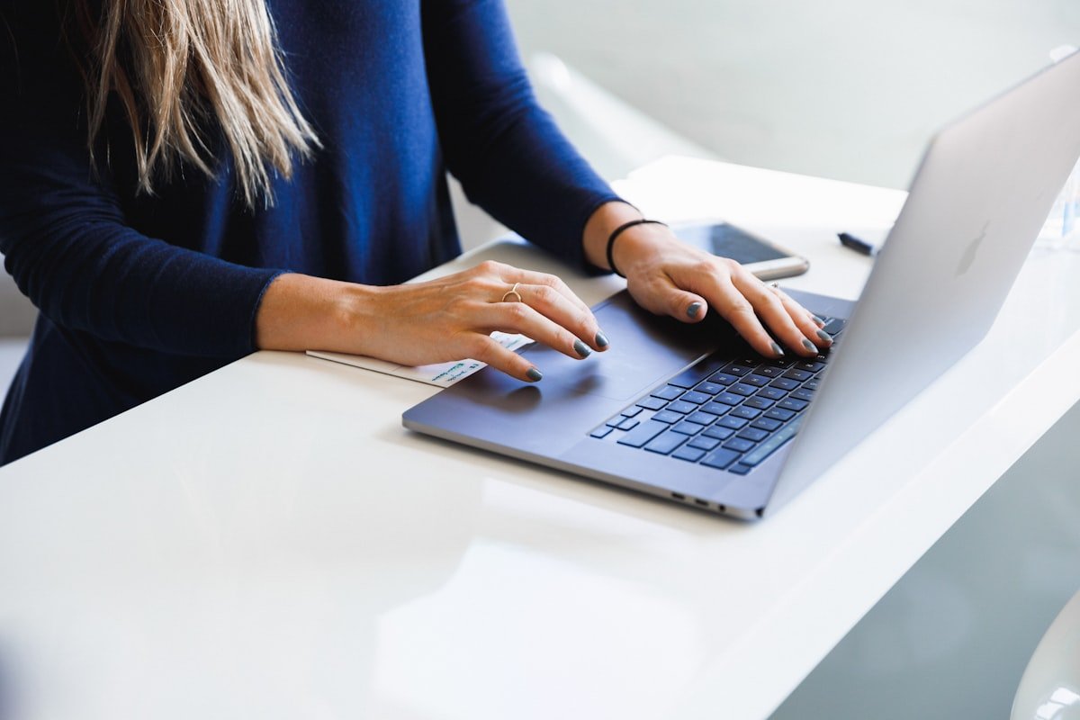 The 20-Minute Whito Audit. The Only Marketing Check UK Small Businesse